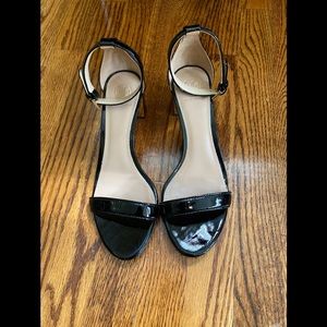 Tory Burch Patent Sandal